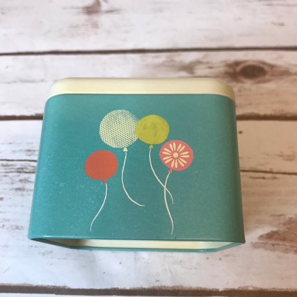 Fosssil Balloon Watch Tin - Picture 3 of 7